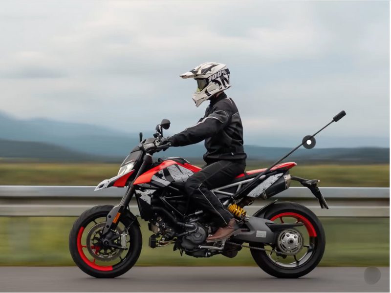 Motorcycle filming with Insta360 X4 Air